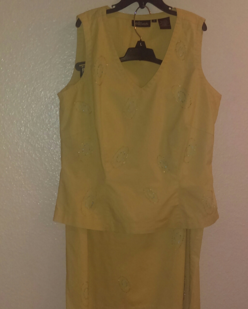 Willi Smith matching top and skirt